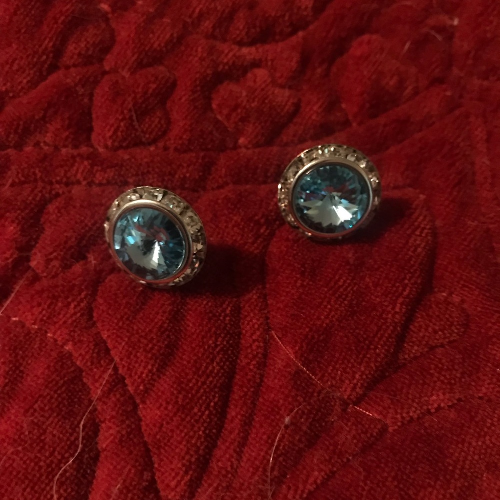 Costume pierce sterling silver post